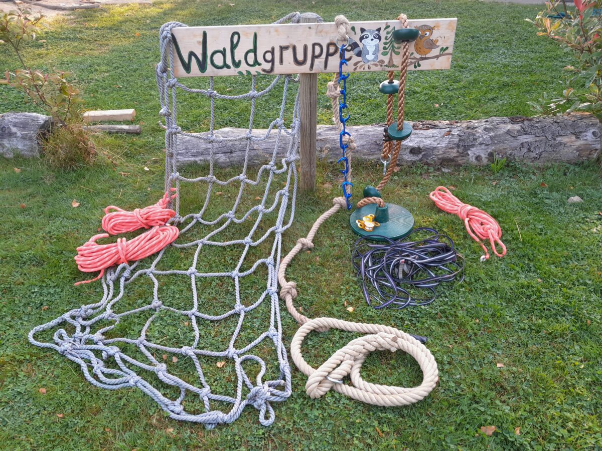 Neue Klettererlebnisse für kleine Entdecker – maxwäll eG unterstützt Waldgruppe Wisserland